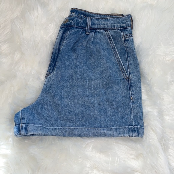 AEO Mom Shorts - Picture 4 of 12